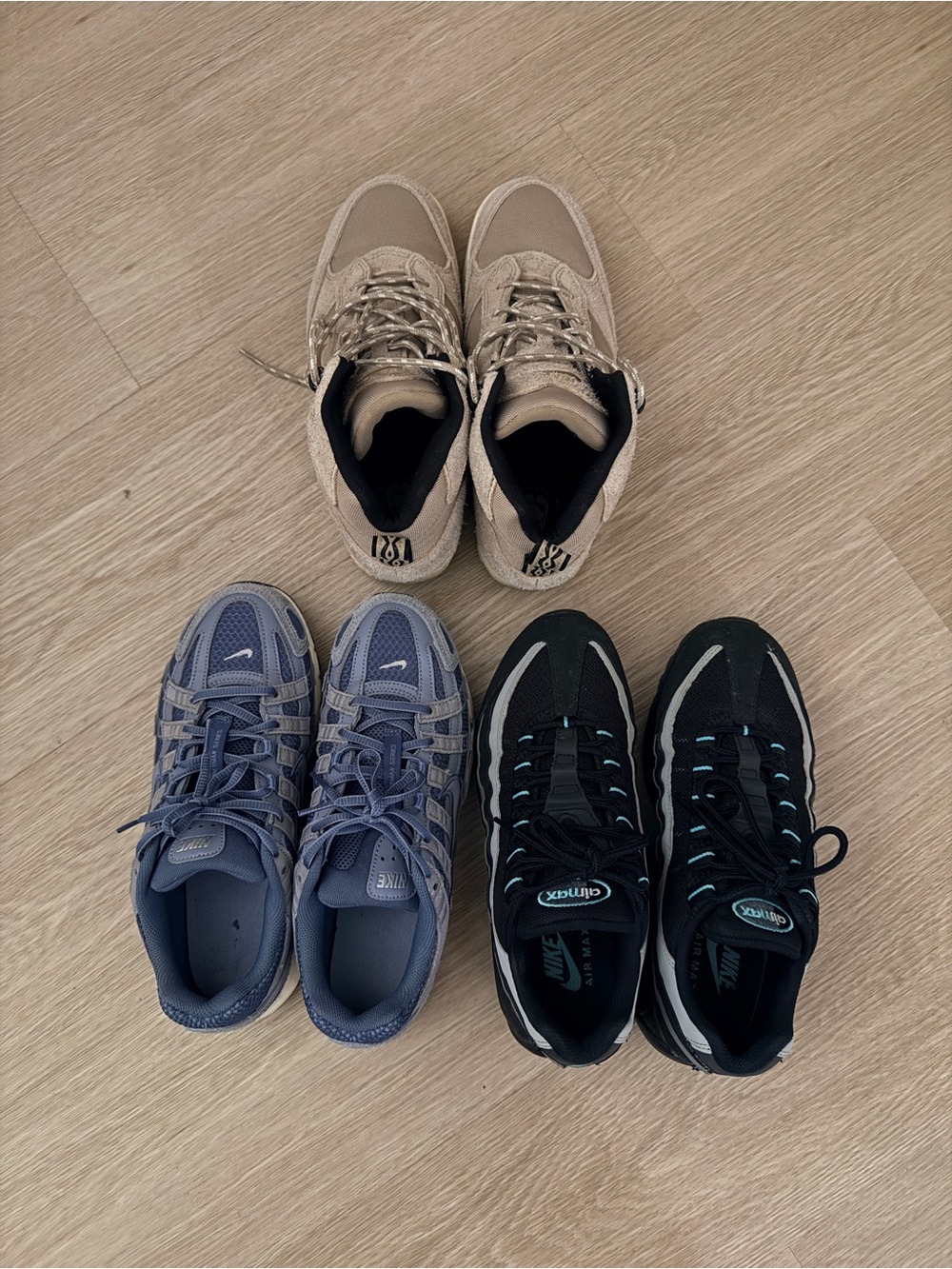 Nike sneakers bundle sale Mens 8